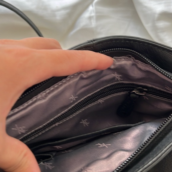 Kenneth Cole studded cross body purse - Picture 6 of 7